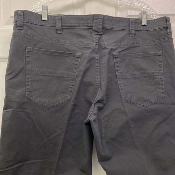 Men’s Weatherproof slacks 38x32 - Picture 3 of 6